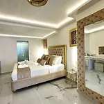 Mare 4 Hotell Chania (Crete)