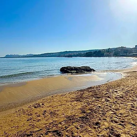 Mare 4 Chania (Crete)