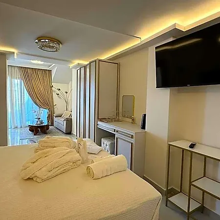 Mare 4 * Chania (Crete)