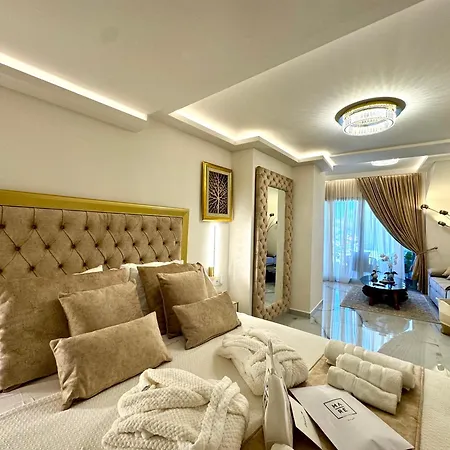 Mare 4 Chania (Crete)